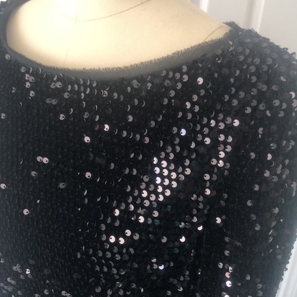 Black Velvet sequin dress. - Picture 3 of 12